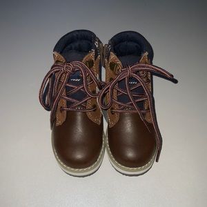 Cat & Jack Children’s Boot